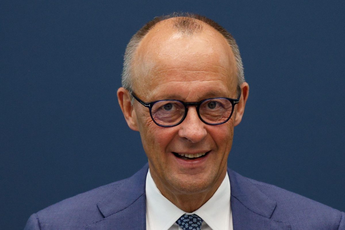 Kanzler Merz freut sich über den kanadischen U-Boot-Auftrag. (Archivbild)