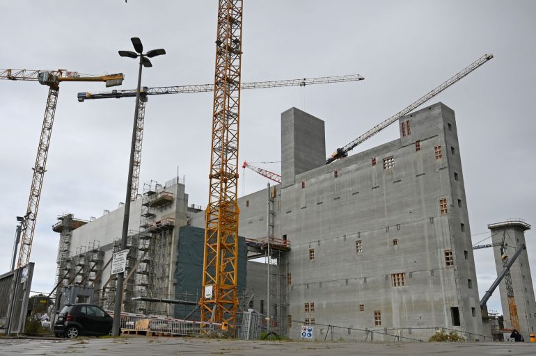Die FDP Hamburg fordert wegen der Kostensteigerung beim Bau der Müllverbrennungsanlage den Bürgermeister zum Handeln. (Symbolfoto)