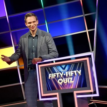 Ab jetzt wird gequizzt: Fabian Köster bekommt eine neue Wissens-Spielshow. Er moderiert «Das Fifty-Fifty-Quiz».