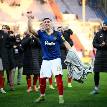 Wechselt zurück in die Heimat: Holstein-Kiel-Stürmer Aldin Jakupovic. (Archivbild)