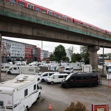 Mancherorts im Norden müssen Camper in diesem Jahr mehr für ihren Stellplatz zahlen - auf diesem Platz in Hamburg bleiben die Preise aber stabil.