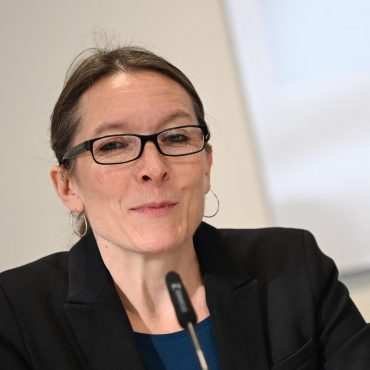 Die Schulsenatorin freut sich über erneut bessere Abschlüsse im Abi-Jahrgang. (Archivbild)