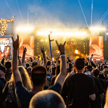 Jährlich werden bei dem Wacken Open Air rund 85.000 Heavy-Metal-Fans erwartet. (Symbolbild)