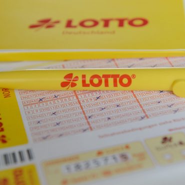 Drei Millionäre gab es 2025 bei Lotto Hamburg. (Symbolfoto)