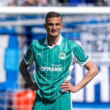 Philipp Ziereis verabschiedet sich aus Fürth. (Archivbild)