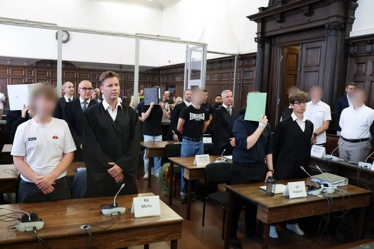 Alle Angeklagten wurden wegen Mitgliedschaft oder Unterstützung der rechten Terrorgruppe verurteilt.