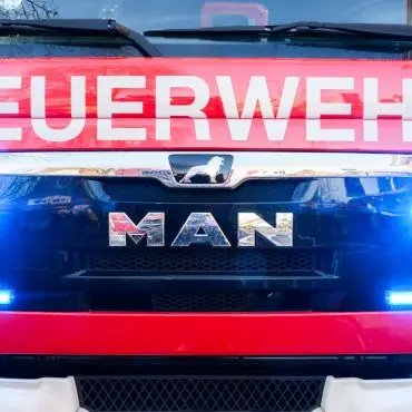Die Kriminalpolizei nahm die Ermittlungen zur Brandursache auf. (Symbolbild)