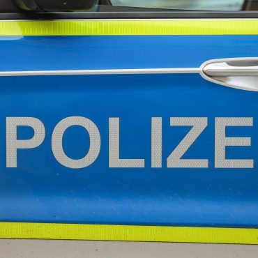 Bei einem Unfall im Stadtteil Altstadt wurde eine Radfahrerin verletzt. (Symbolbild)