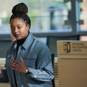 «Bei der Gleichstellung geht es um die Machtverteilung innerhalb unserer Gesellschaft», sagt Sozialministerin Aminata Touré (Grüne). (Archivbild)