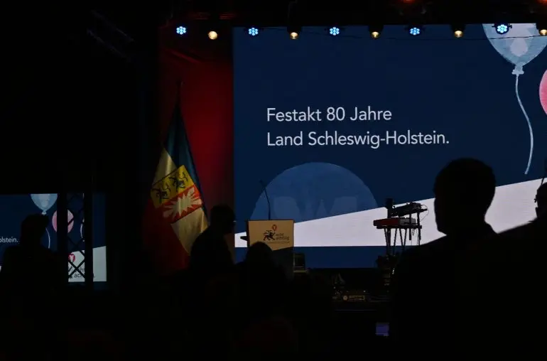 Rund 400 Gäste wurden beim Festakt in Molfsee erwartet.