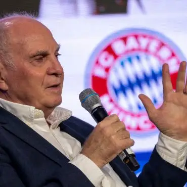 Uli Hoeneß ist der Ehrenpräsident des FC Bayern München. (Archivbild)