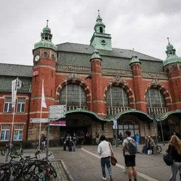 Ein Wochenende lang Zugersatzverkehr in Lübeck.