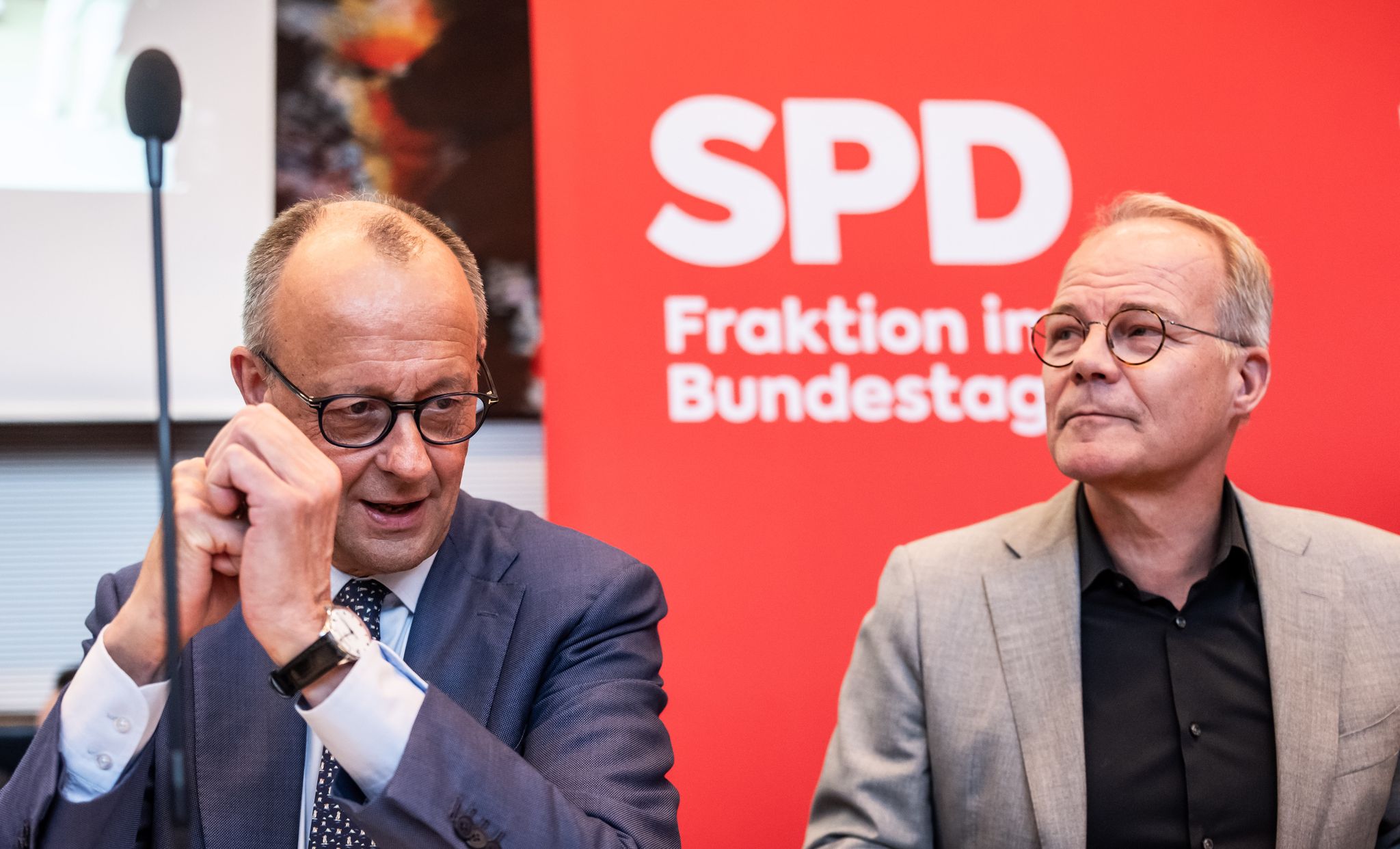 Hintergrund