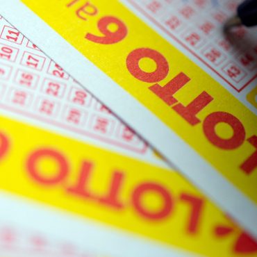 Ein Spieler aus Schleswig-Holstein kann sich über einen Millionengewinn freuen.