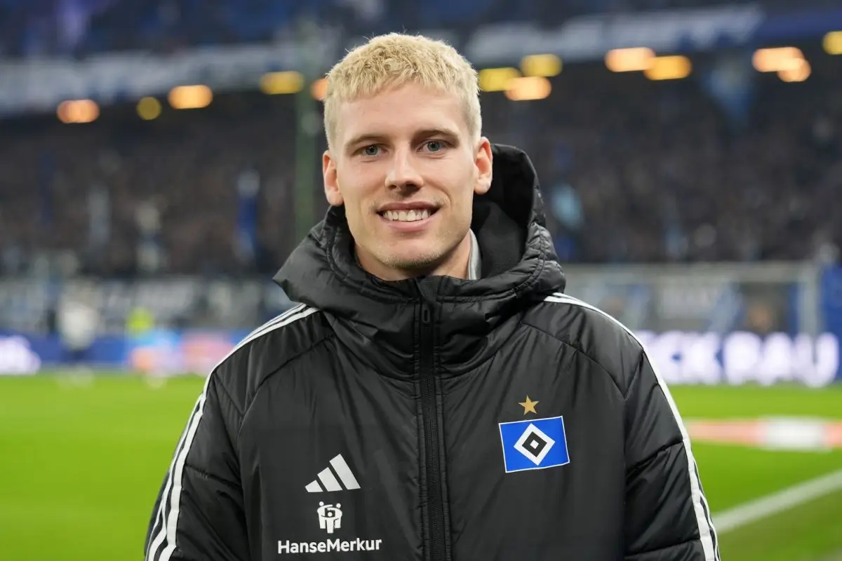 Seine Verletzung im Test gegen den OSC Lille trübt den HSV-Sieg: Albert Grönbaek. (Archivbild)
