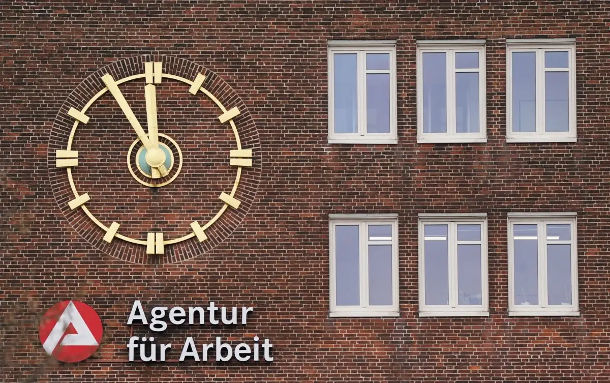 In Hamburg sind mehr Menschen ohne Arbeit. (Symbolbild)