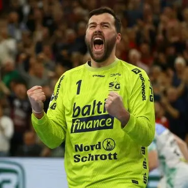 Benjamin Buric und die SG Flensburg-Handewitt treffen im DHB-Pokal auf den Schleswig-Holstein-Rivalen VfL Lübeck-Schwartau. (Archivbild)