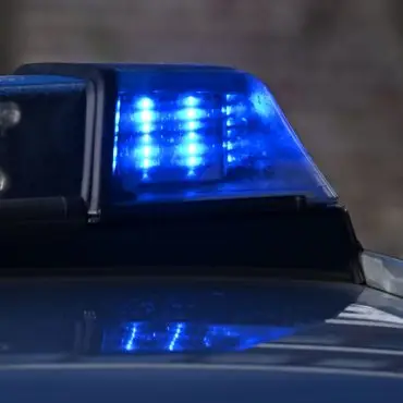Die Autobahn war für mehrere Stunden gesperrt. (Symbolbild)