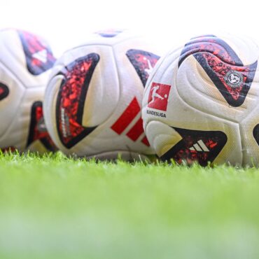Das Nordduell zwischen Werder Bremen und dem Hamburger SV wurden auf den 22. November terminiert. (Symbolbild)
