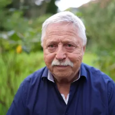 Wolf Biermann wird 90 Jahre alt. Nun soll es eine besondere Ehre für ihn geben, findet ein namhafter Berliner Kulturkenner.