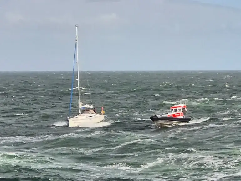 Seenotretter der DGzRS im Einsatz auf Nord- und Ostsee