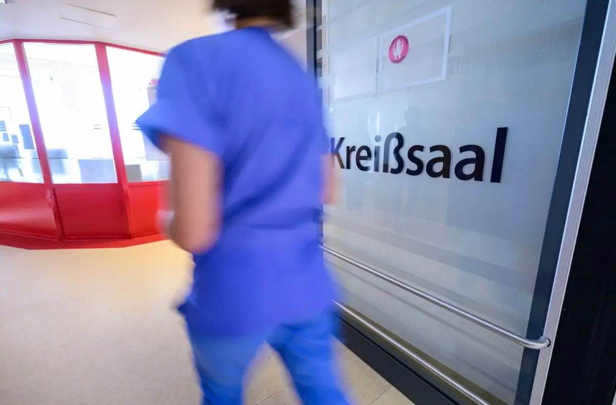 Der Hebammenverband Schleswig-Holstein warnt mit Blick auf die Krankenhausreform vor der Schließung weiterer Kreißsäle. (Symbolbild)
