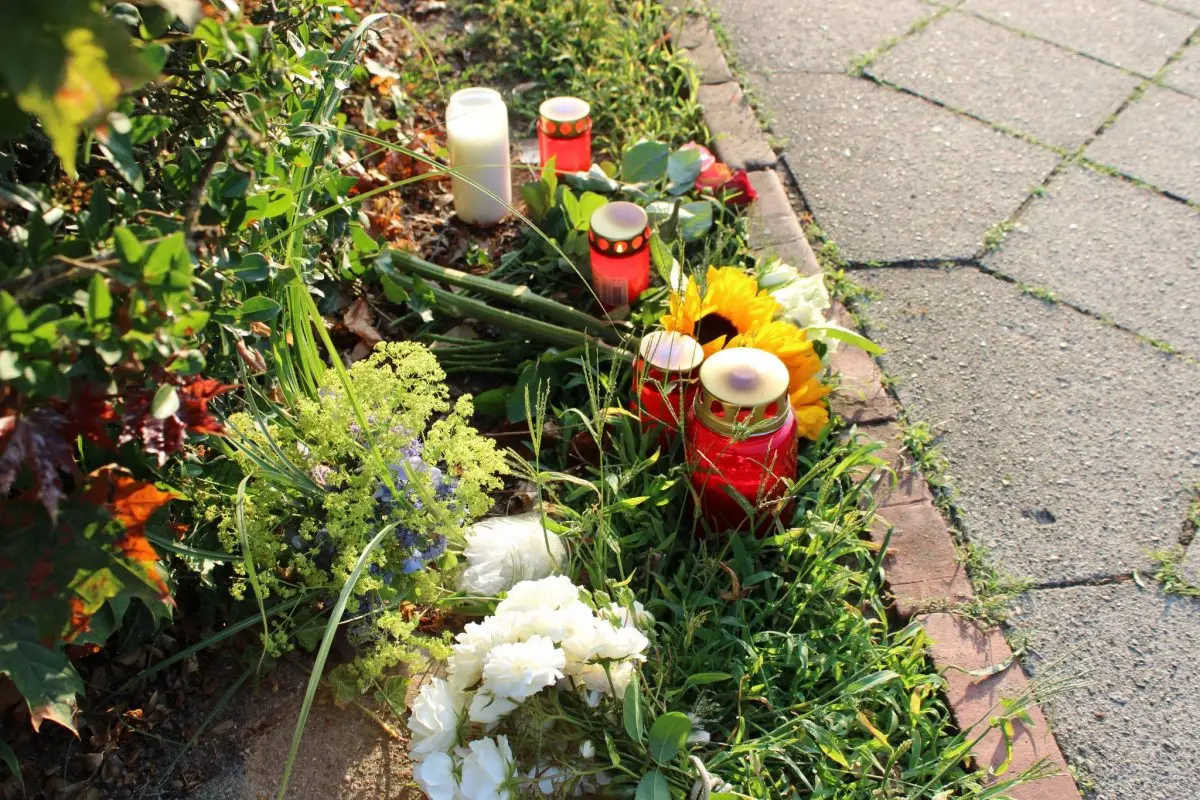 Wenige Tage vor den tödlichen Schüssen in der Stader Jugendeinrichtung soll der Waffenhändler dem 45-Jährigen die Tatwaffe verkauft haben. (Archivbild)