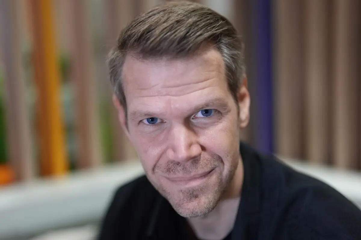 Sieht den HSV wirtschaftlich gut aufgestellt: Finanzvorstand Eric Huwer. (Archivbild)