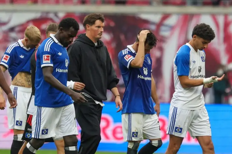 Enttäuschung in Leipzig: Der HSV verliert schon wieder hoch.