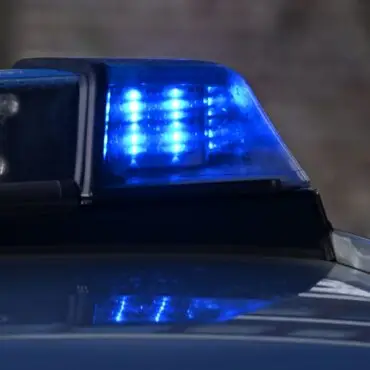 Die Polizei hat die Ermittlungen zu den Hintergründen des tödlichen Vorfalls aufgenommen. (Symbolbild)