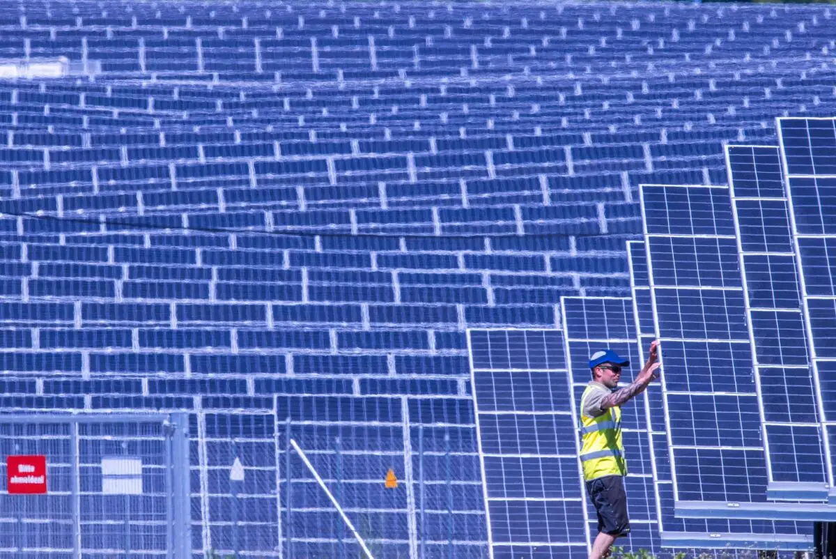 Der Solarpark-Entwickler Enerparc hat einen Insolvenzantrag gestellt. (Archivbild)