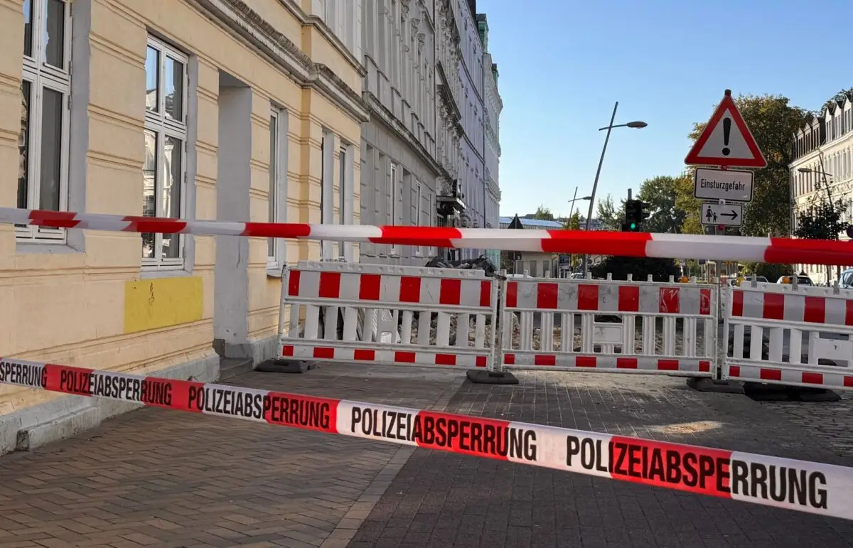 Das betroffene Haus bleibt vorerst gesperrt.