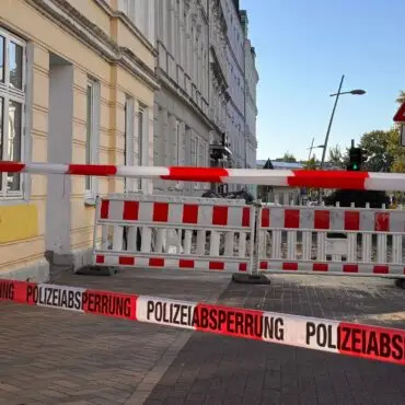 Das betroffene Haus bleibt vorerst gesperrt.
