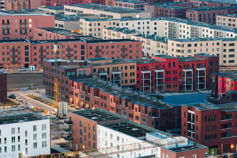 Die Wohnungswirtschaft warnt vor weiteren Eingriffen in den Wohnungsmarkt. (Symbolbild)