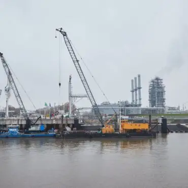 Der Anleger für verflüssigte Gase in Stade war bereits 2023 fertig gebaut worden. (Archivbild)