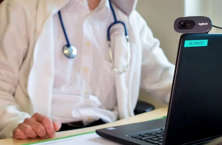 Schleswig-Holstein und Mecklenburg-Vorpommern arbeiten bei der Telemedizin zusammen (Symbolbild).