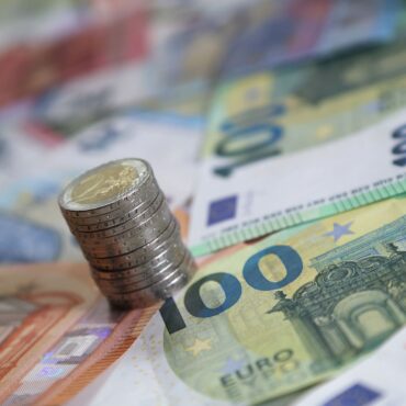 In Abstimmung mit dem Bundesministerium für Wohnen, Stadtentwicklung und Bauwesen sollen 33 Kommunen im Norden Mittel aus der Städtebauförderung enthalten. (Symbolbild)