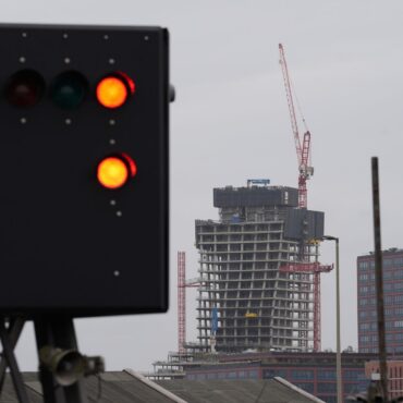 Der Bau des Elbtowers wurde in rund 100 Metern Höhe gestoppt.