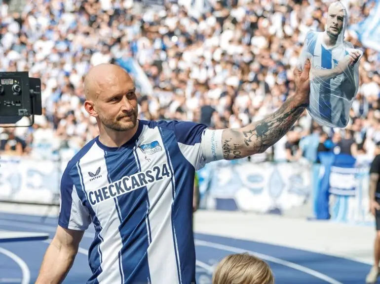 Toni Leistner beendet seine aktive Karriere und widmet sich dem Management im Fußball. (Archivbild)