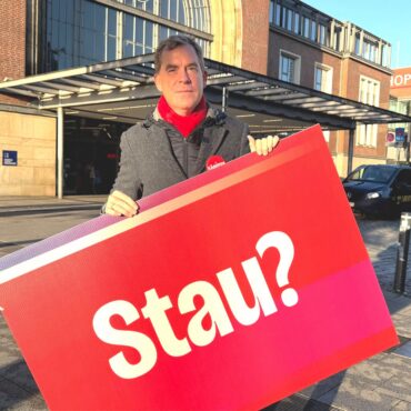SPD-Landeschef Ulf Kämpfer macht den Verkehr zum Wahlkampfthema.