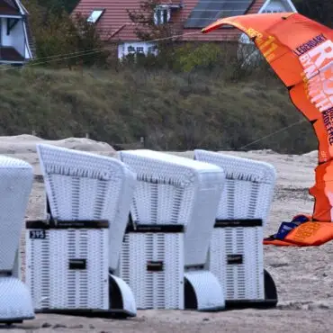 Besonders an den Küsten tobt der Wind. (Archivbild)