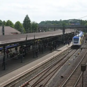 Wegen Bauarbeiten werden vier Wochen lang keine Regionalzüge zwischen Hamburg-Hauptbahnhof und Harburg verkehren. (Archivbild)