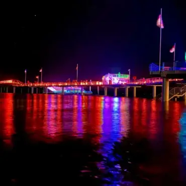 Stimmungsvolle Lichtprojektionen während der Föhrer Lichterwoche auf Föhr