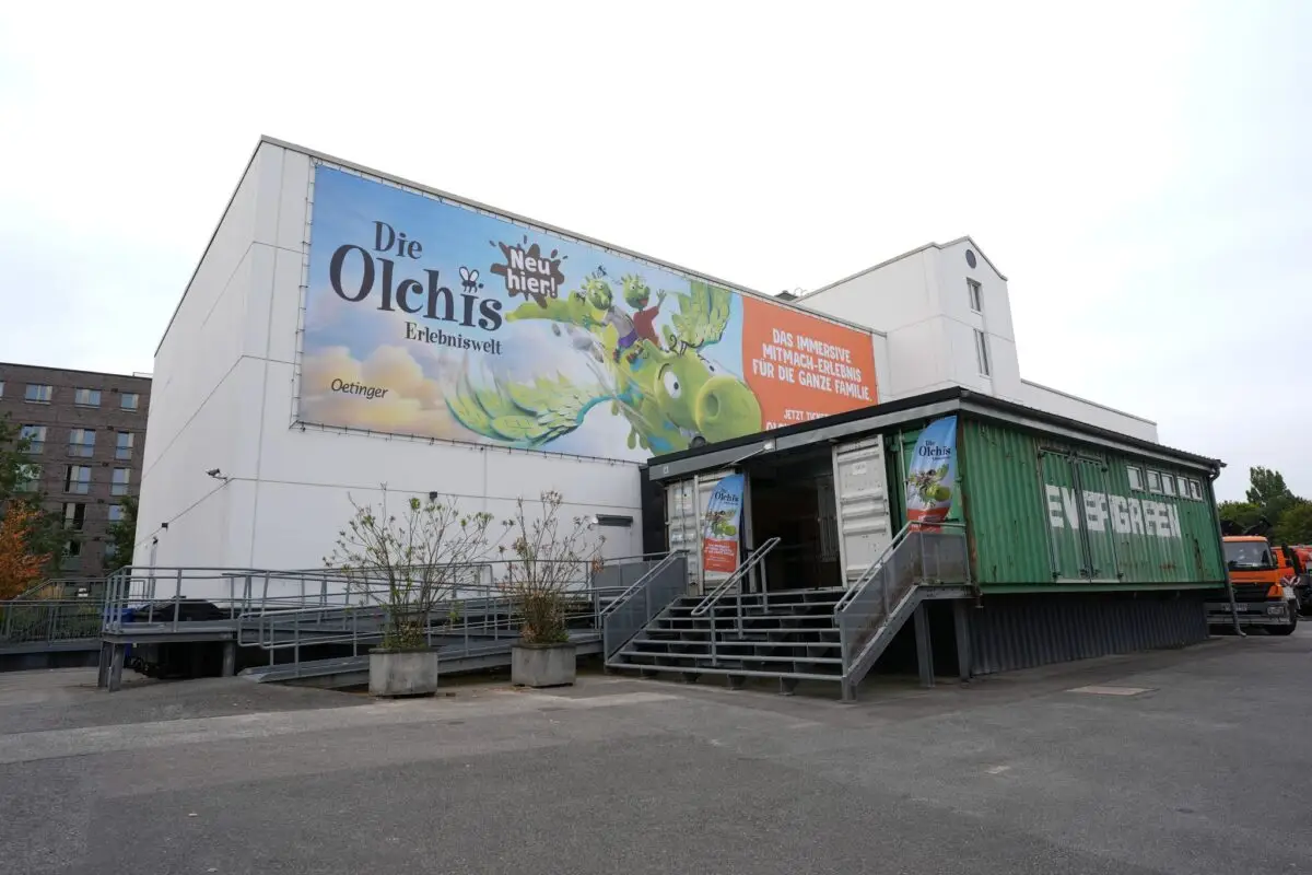 1000 Quadratmeter ist die Halle am S-Bahnhof Ottensen groß, auf 600 davon können Besucher in der Olchis-Welt aktiv werden.