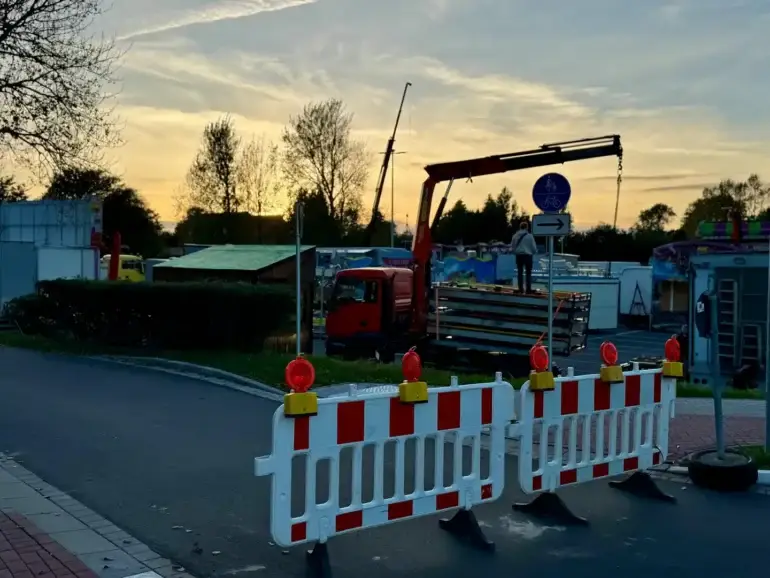 Straßensperrungen in Wyk auf Föhr rund um den Jahrmarkt 2026 am Heymannsparkplatz