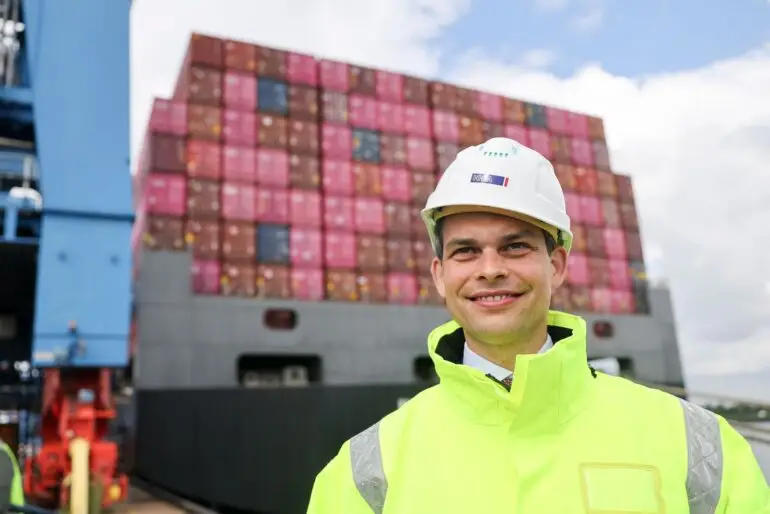 Der Hamburger CDU-Abgeordnete will eine Einigung zwischen Bund und Ländern zur Hafen-Finanzierung noch in diesem Jahr erreichen. (Archivbild)