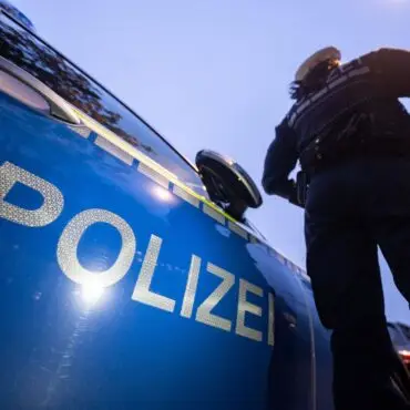 Rund 300 Einsatzkräfte waren in sieben Bundesländern im Einsatz. (Symbolbild)