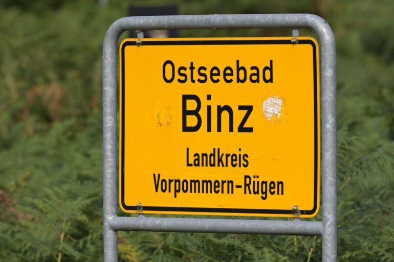 Einer der Orte, in denen der Strom ausfiel, war Binz. (Archivbild)