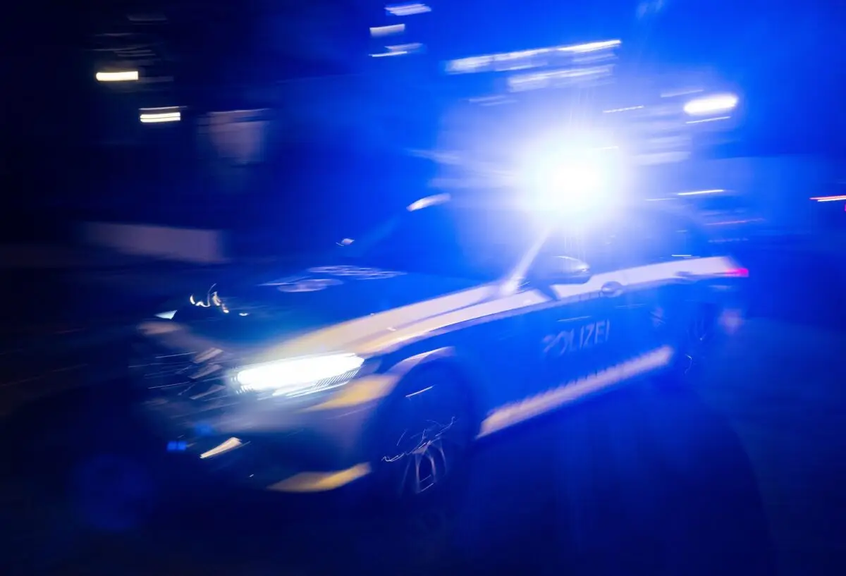 Die Polizei fahndet nach dem Täter. (Symbolbild)