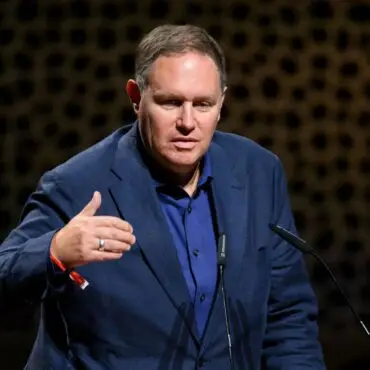 Für Kultursenator Carsten Brosda ist der Verlagspakt «Wirtschafts- als auch Kulturförderung».